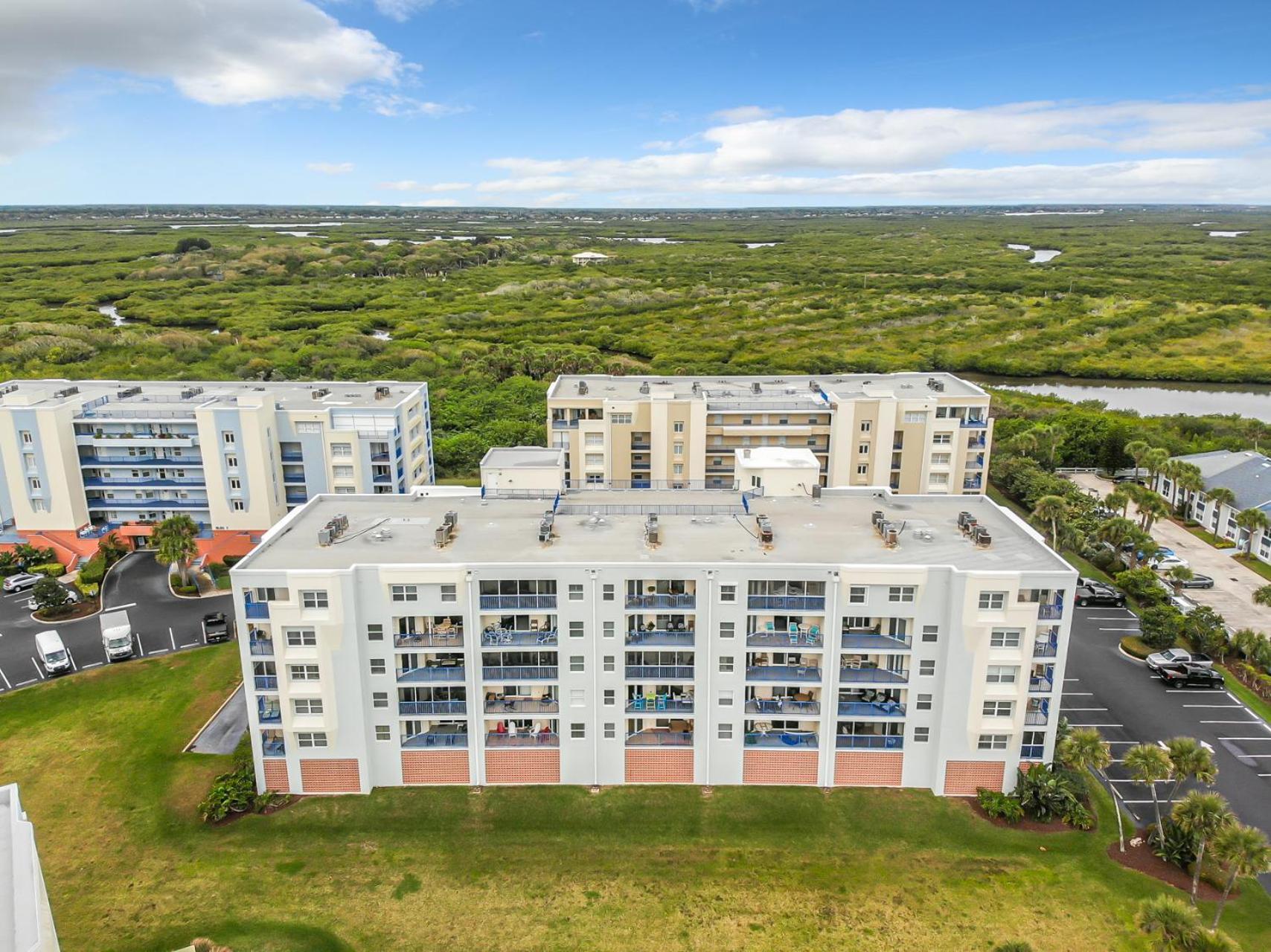 Delightful Modern Coastal Themed 32 Condo In Oceanwalk. ~Ow3-303 New Smyrna Beach Bagian luar foto